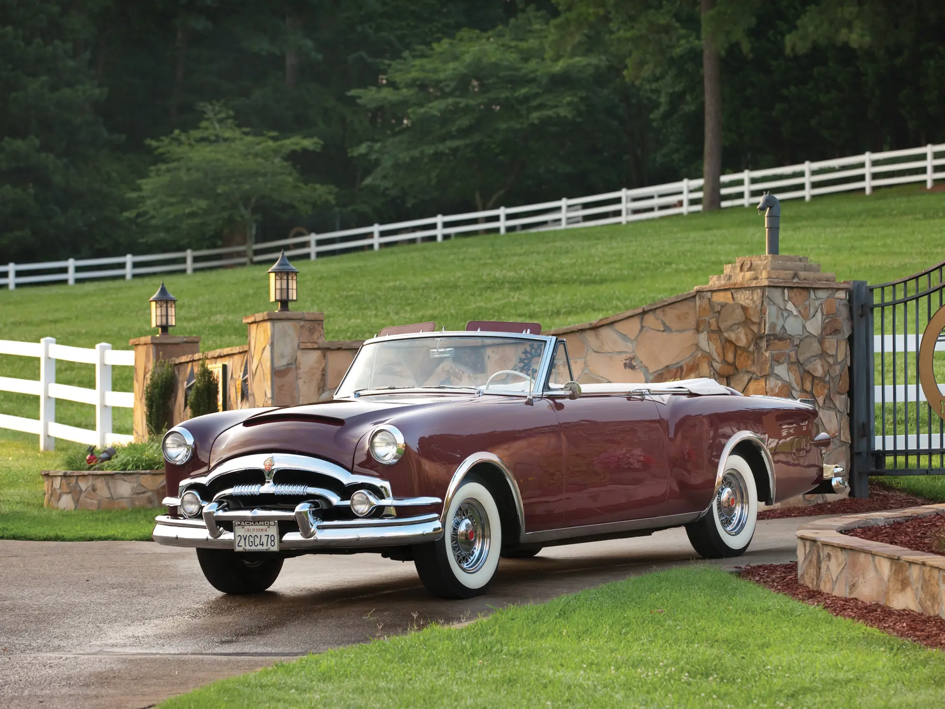 MINIMARQUE 1/43 US SERIES - 1953 PACKARD CARRIBEAN CONVERTIBLE - YELLOW