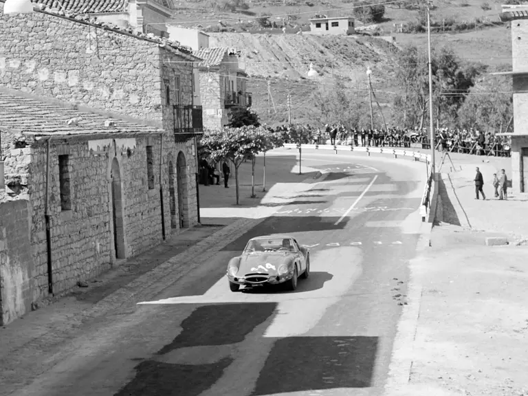 TARGA FLORIO CIRCUIT, ITALY - MAY 09: Ignazio Capuano / Ferdinando Latteri, Scuderia Pegaso, Ferrari 250 GTO during the Targa Florio at Targa Florio Circuit on May 09, 1965 in Targa Florio Circuit, Italy. (Photo by LAT Images)