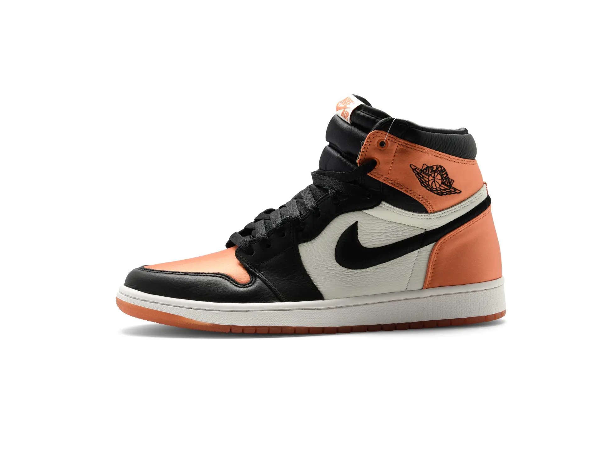 【中古】NIKE Women's Air Jordan 1 High Satin Shattered Backboard スニーカー US10 27cm 黒 オレンジ AV3725-010 Nike Air Jordan 1 High OG Wmns Satin Shattered Backboard | Size