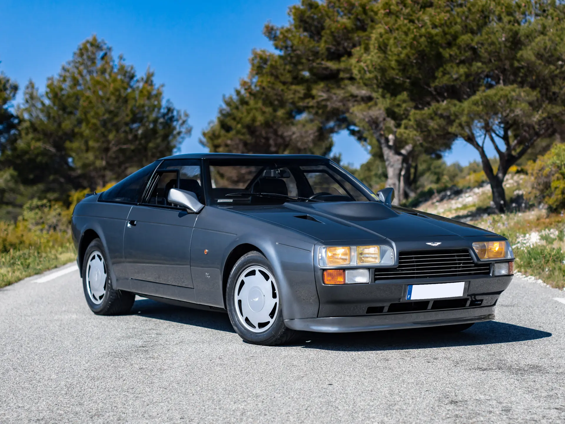 1987 Aston Martin V8 Vantage