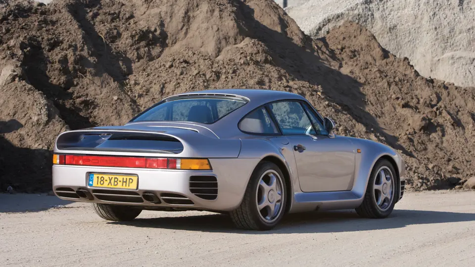 959