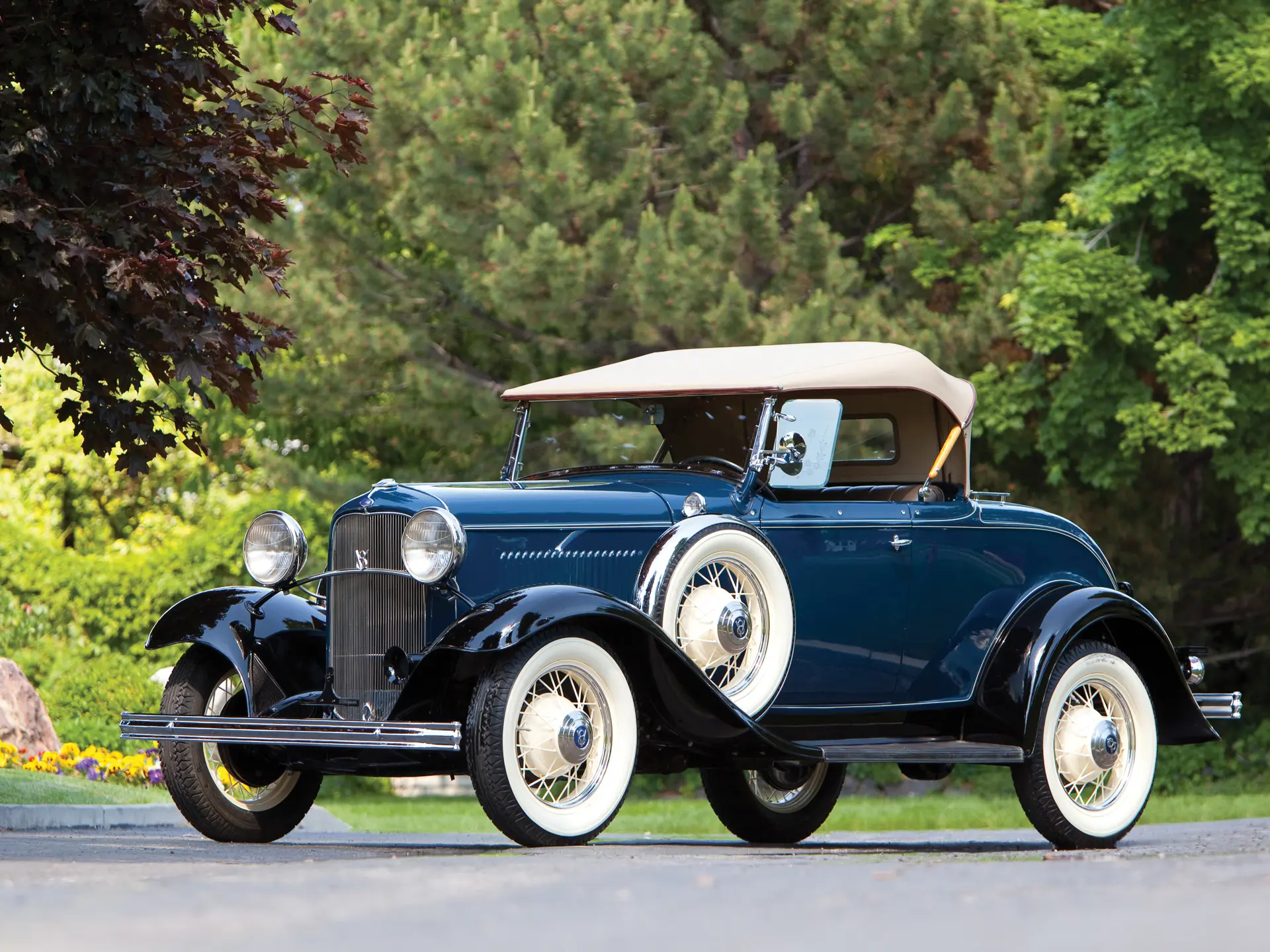 Elegant Ford Model 18 1932 Gallery