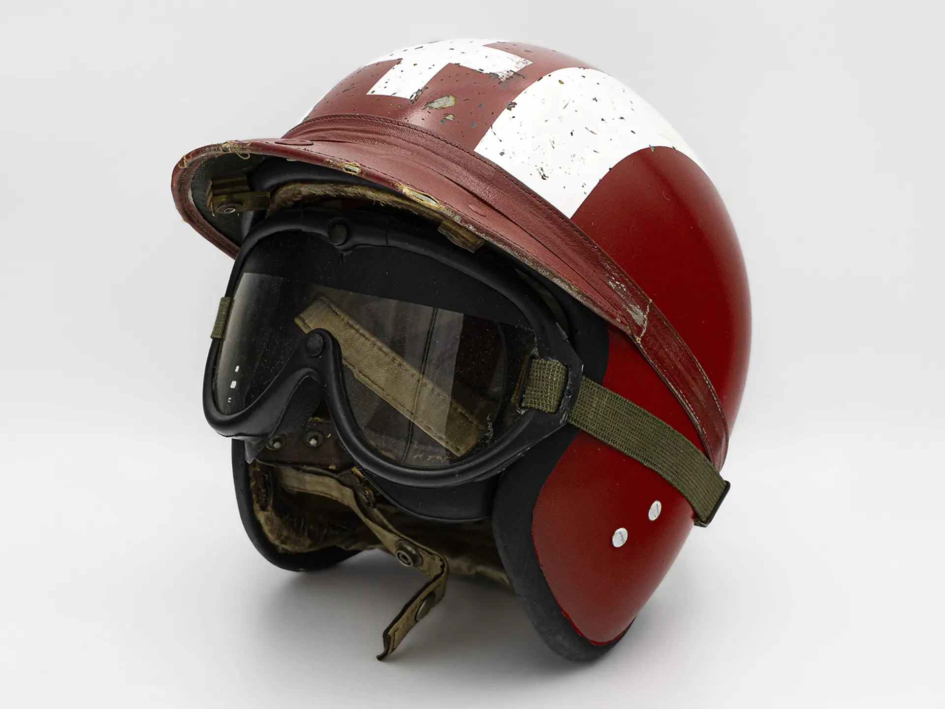 1960s Jo Siffert Formula 1 Les Leston GP Replica Helmet | The Champions ...