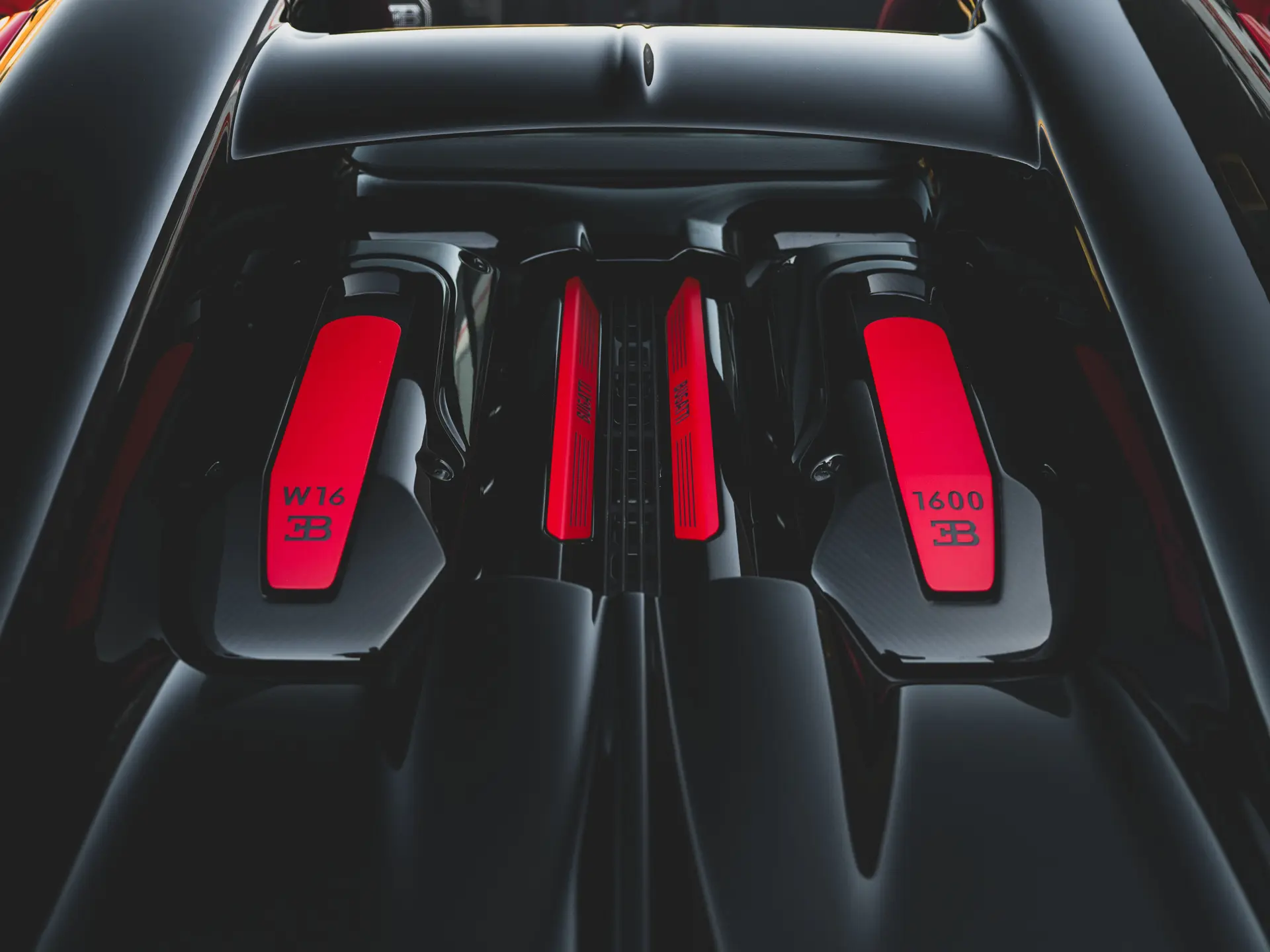 2025 Bugatti W16 Mistral - imagen 2