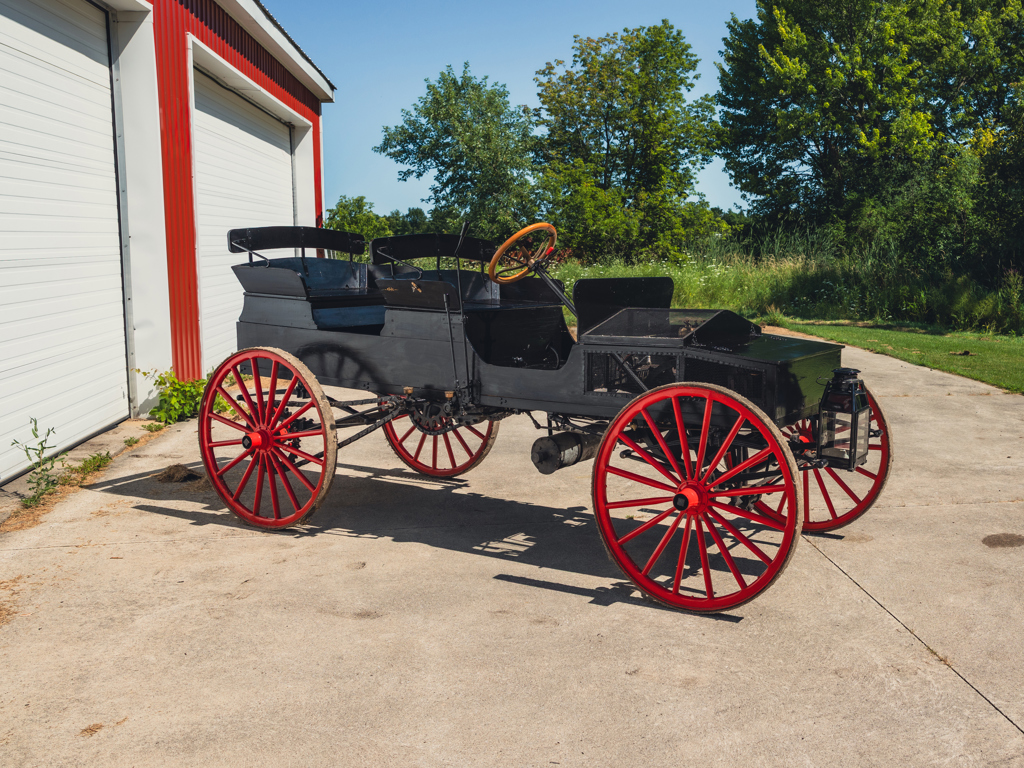 1898 Atlas Horseless Carriage