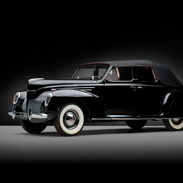 1939 Lincoln-Zephyr Convertible Sedan | The Dingman Collection
