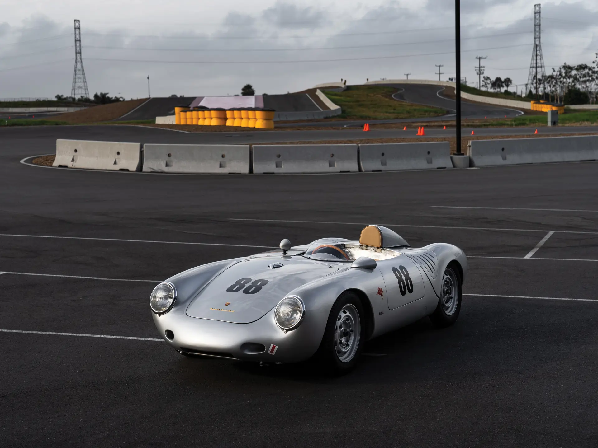 PORSCHE 550 A #35 24H LE MANS 1957 LTD ED 1/18