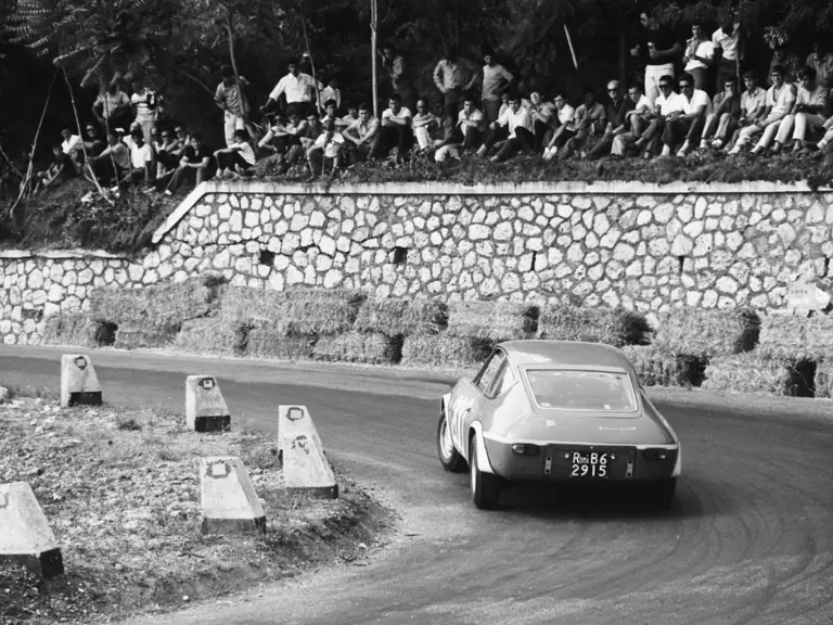 The Lancia as seen driven by Cantera at the Avezzano Trofeo Micangeli in August 1968, where the car finished 3rd overall.