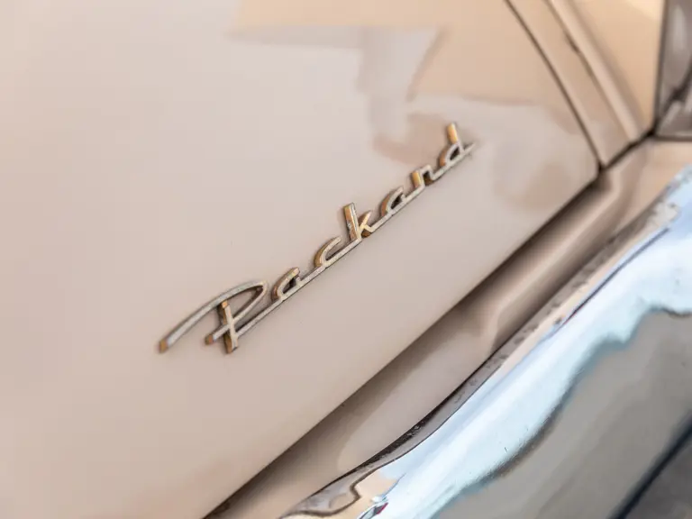 1958 Packard Hawk | Photo: Teddy Pieper - @vconceptsllc
