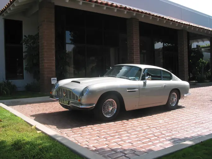 Aston Martin DB6: auction results and sold prices