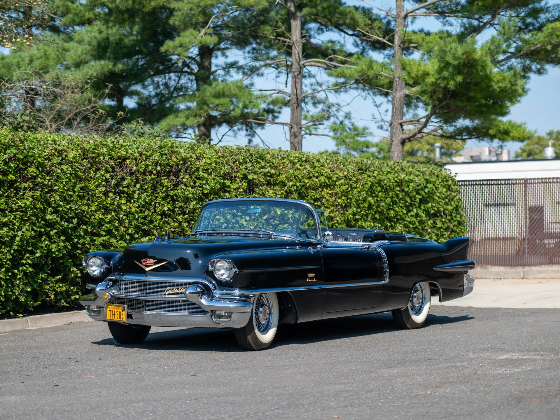 □ ixo modelsイクソ 1/43 Cadillac Eldorado Biarritz 1956