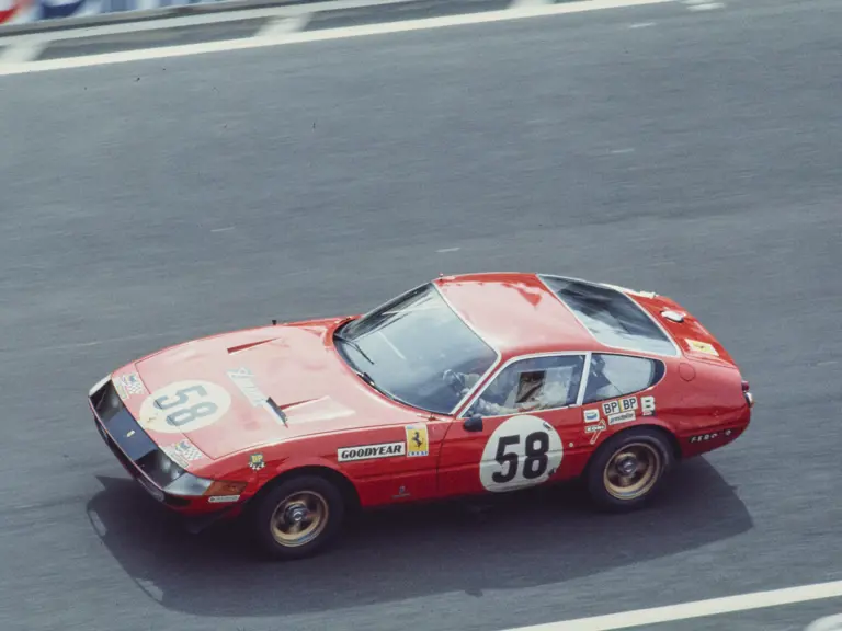 Bob Grossman and Luigi Chinetti Jr storm to a 5th place finish at Le Mans in 1971, behind only the much faster and more advanced Ferrari 512M and Porsche 917/K.