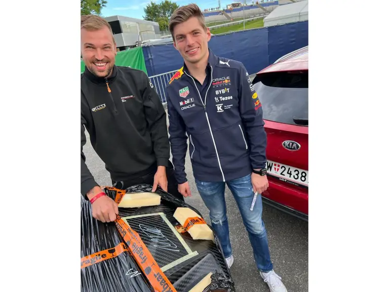 Max Verstappen with the 911 GT2 RS Clubsport shortly after signing the car in 2022.