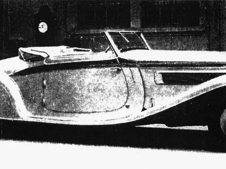 The K6 ouside the Hispano-Suiza factory when new.