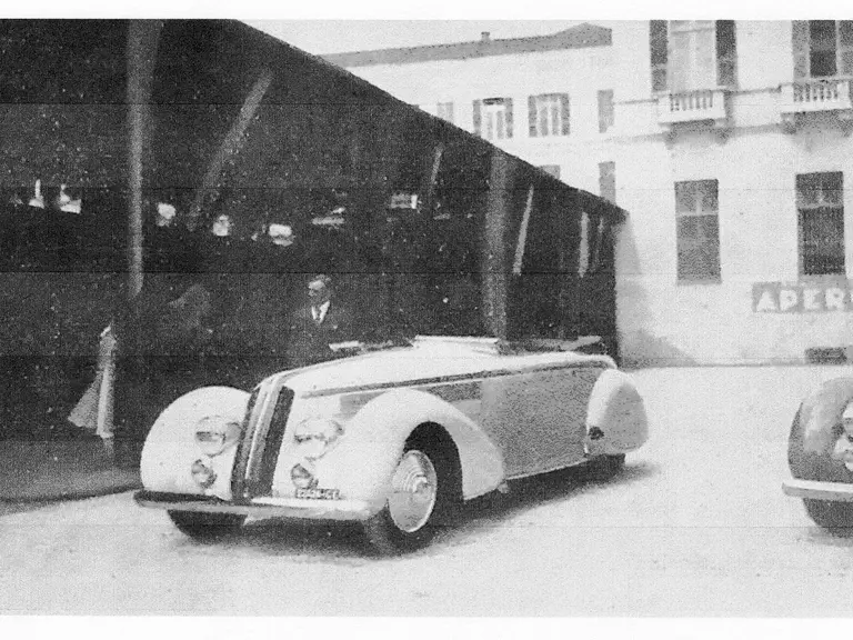 This cabriolet at the inaugural Concorso d’Eleganza per Automobili, San Remo, where it received a class award.