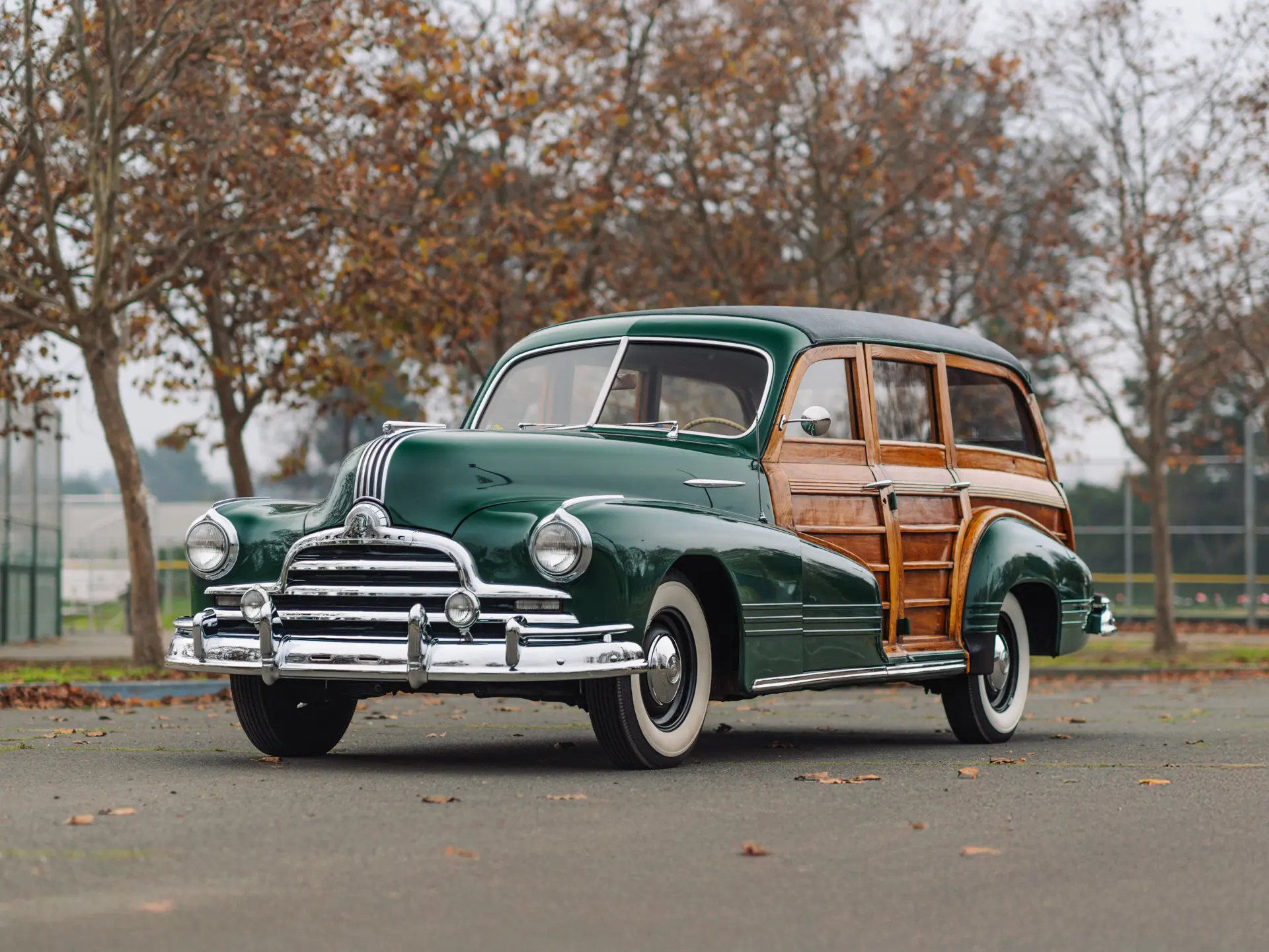 1947 Pontiac Streamliner Wagon