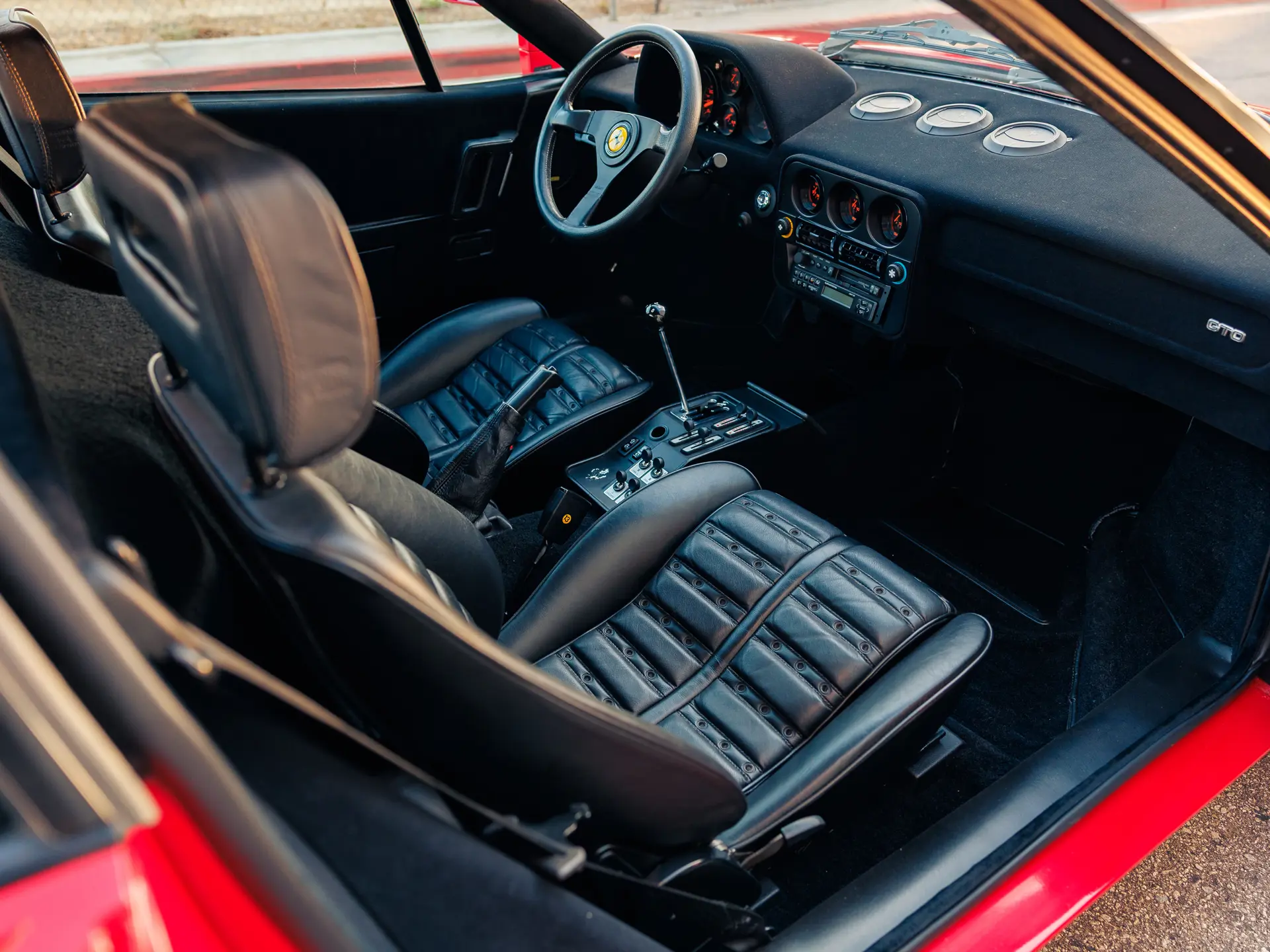 1985 Ferrari 288 GTO - imagen 12