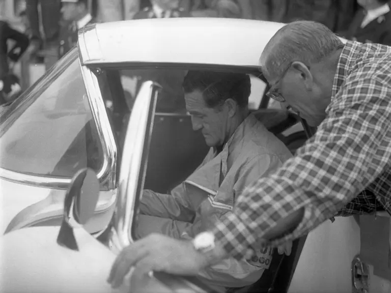 Alfred Momo checks in with Briggs Cunningham behind the wheel of chassis 3535 the 1960 24 Hours of Le Mans.