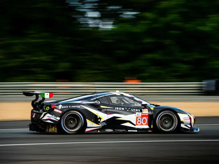 Finishing 3rd in Class, the Callum, Matteo, and Rino Ferrari 488 GTE Evo roars down La Sarthe Circuit.