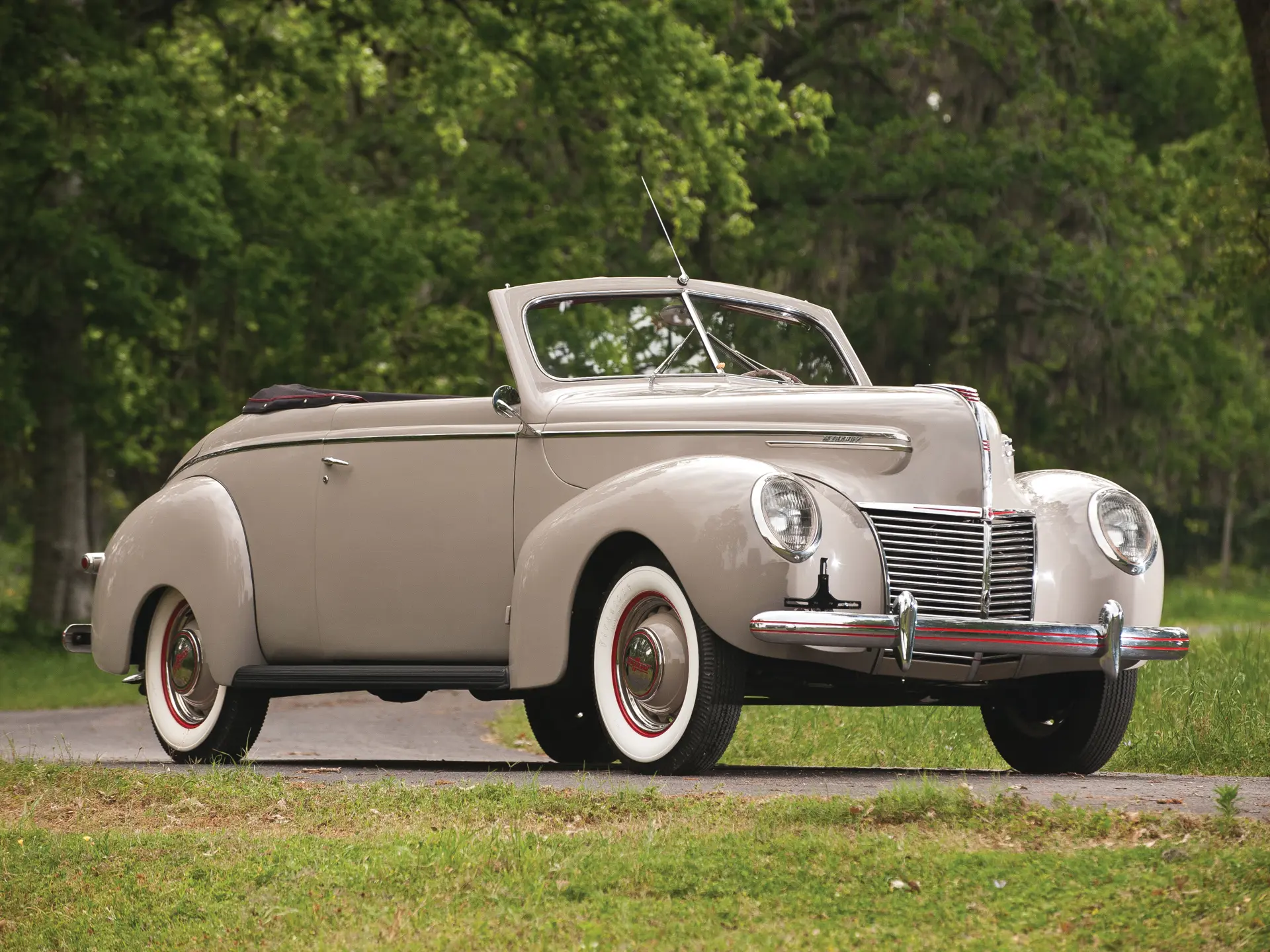 1939 Mercury Convertible Coupe | The Charlie Thomas Collection