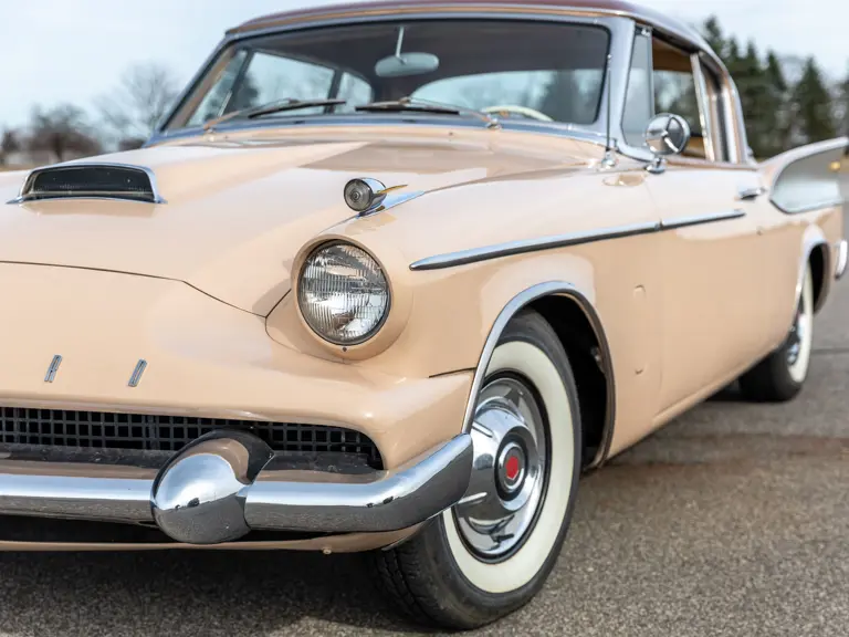 1958 Packard Hawk | Photo: Teddy Pieper - @vconceptsllc