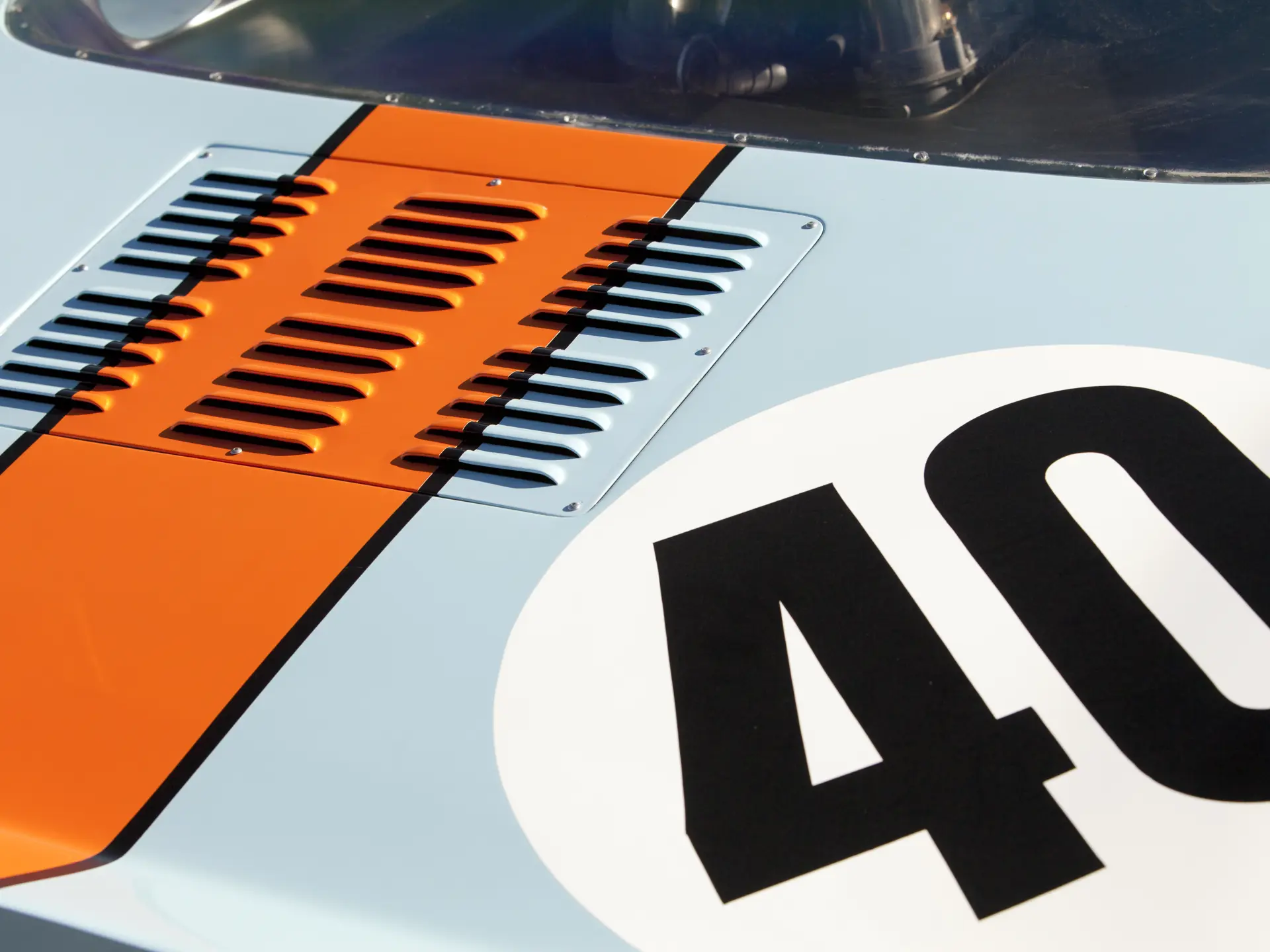 1968 Ford GT40 Gulf/Mirage Lightweight Racing Car - imagen 5
