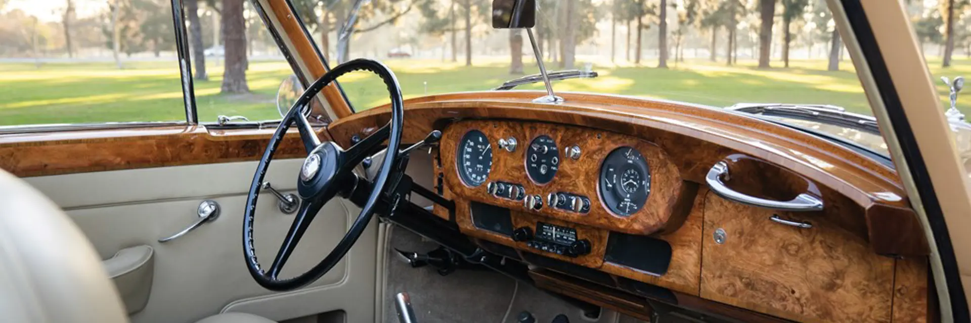 1959 RollsRoyce Silver Cloud I Drophead Coupe by H.J. Mulliner offered at RM Sothebys Amelia Island live auction 2019