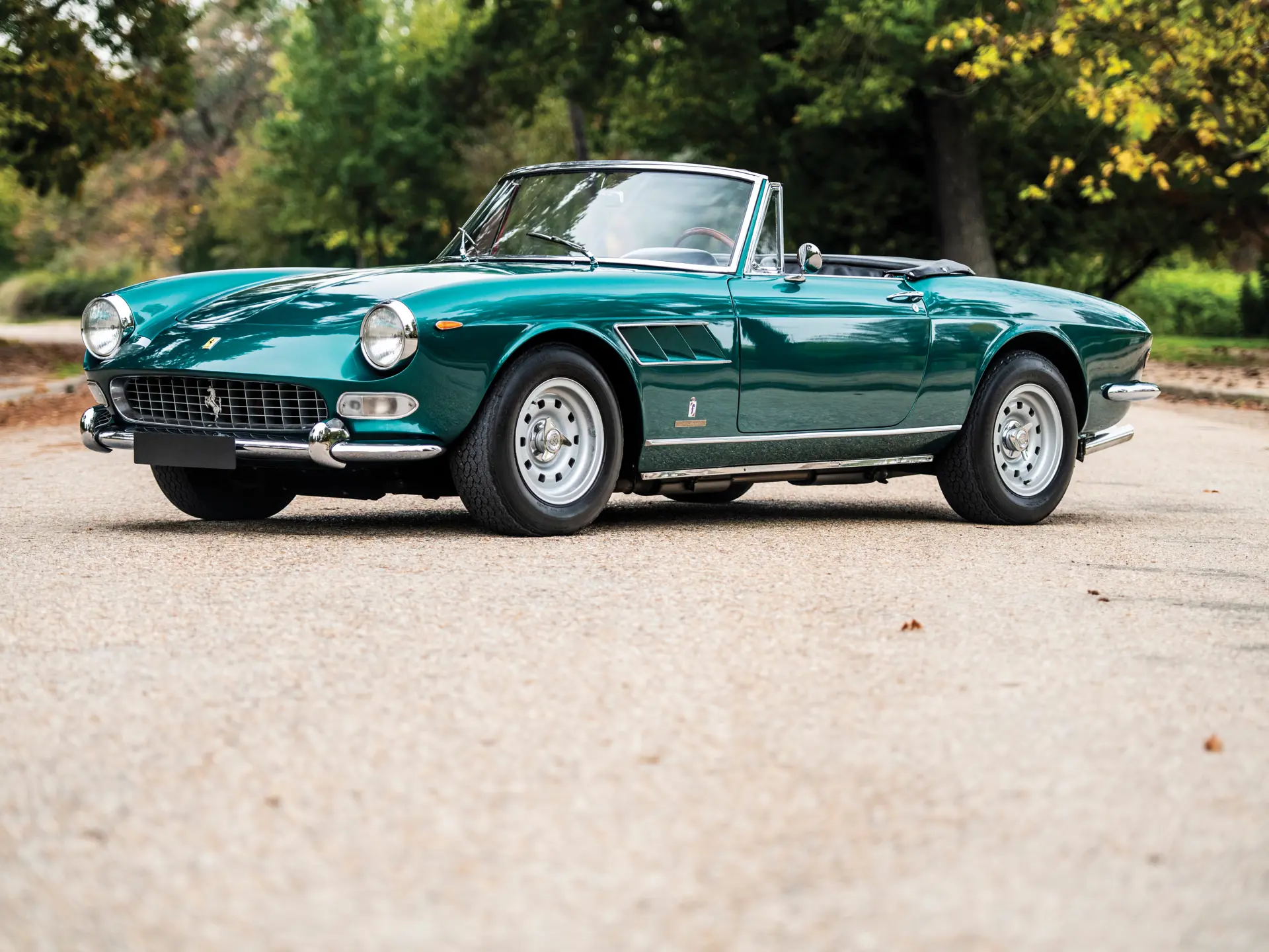 1965 Ferrari 275 GTS by Pininfarina | Abu Dhabi | RM Sotheby's