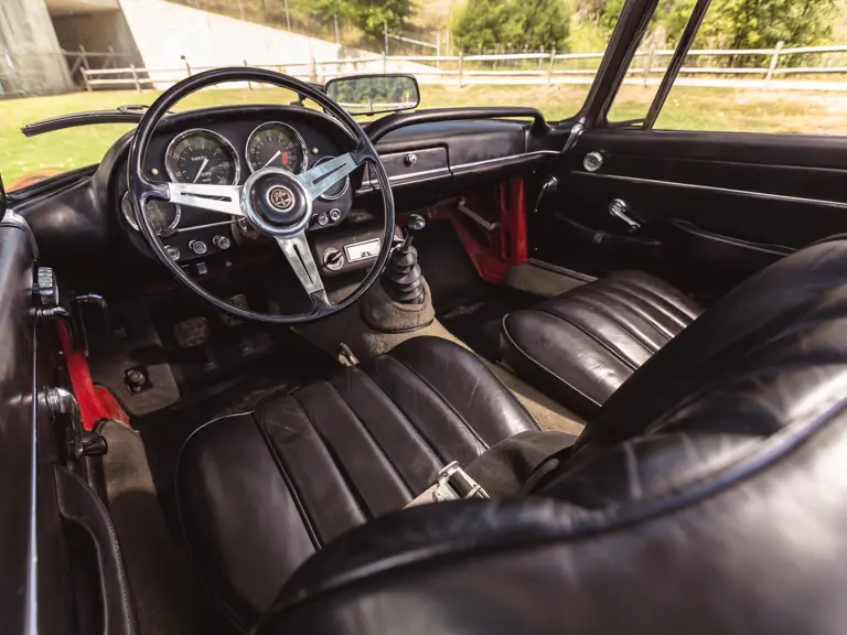 1963 Alfa Romeo 2600 Spider | RM Sotheby's | Photo: @vconceptsllc | Teddy Pieper