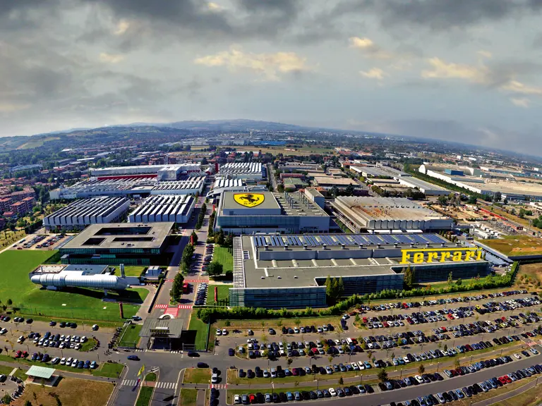 Vista aerea (foto da elicottero) dell'area dove sorge la fabbrica Ferrari