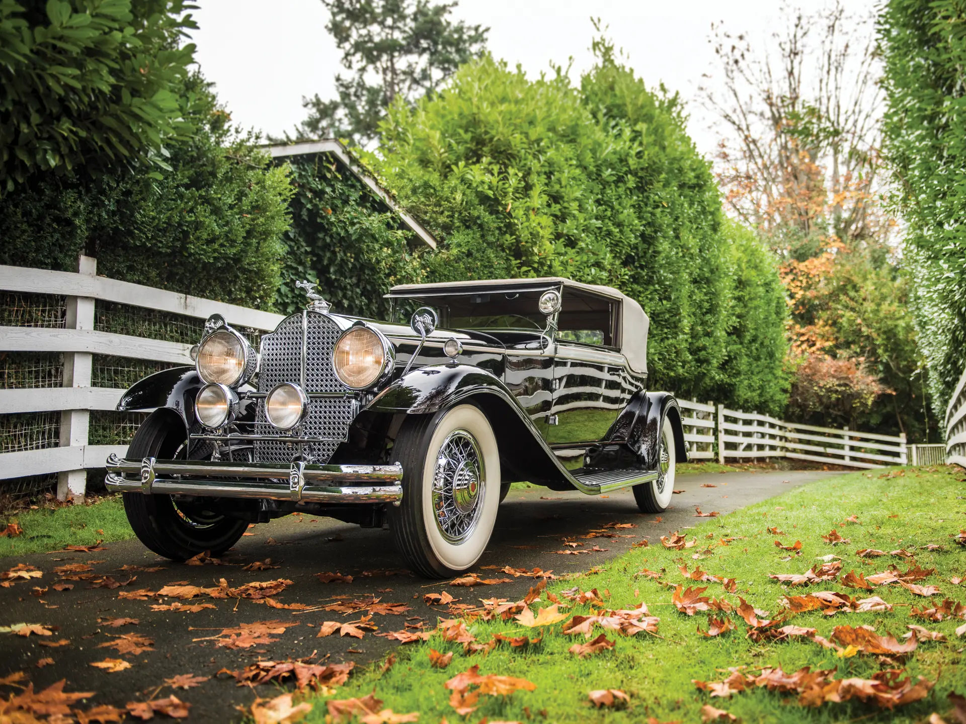 1931 Packard 840 Individual Custom Eight Convertible Victoria by