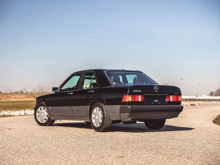 1993 Mercedes Benz 190 E Sportline | Photo: Teddy Pieper | @vconceptsllc