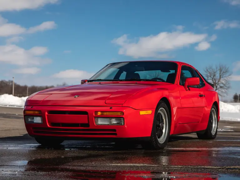 1986 Porsche 944 Turbo | Photo: Teddy Pieper @vconceptsllc