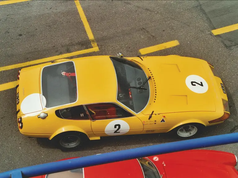 Chassis 16935 racing at Zandvoort in 2000.