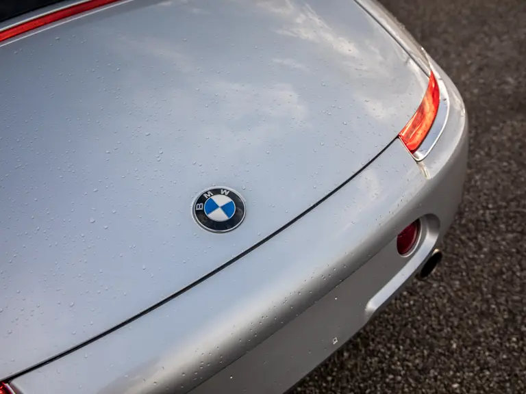 BMW Z8 | Photo: Teddy Pieper - @vconceptsllc