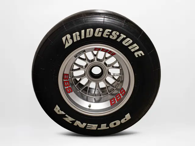 BRIDGESTONE POTENZA BBS タイヤオブジェ 79e2f29dee81b4da1587c993c5d58d