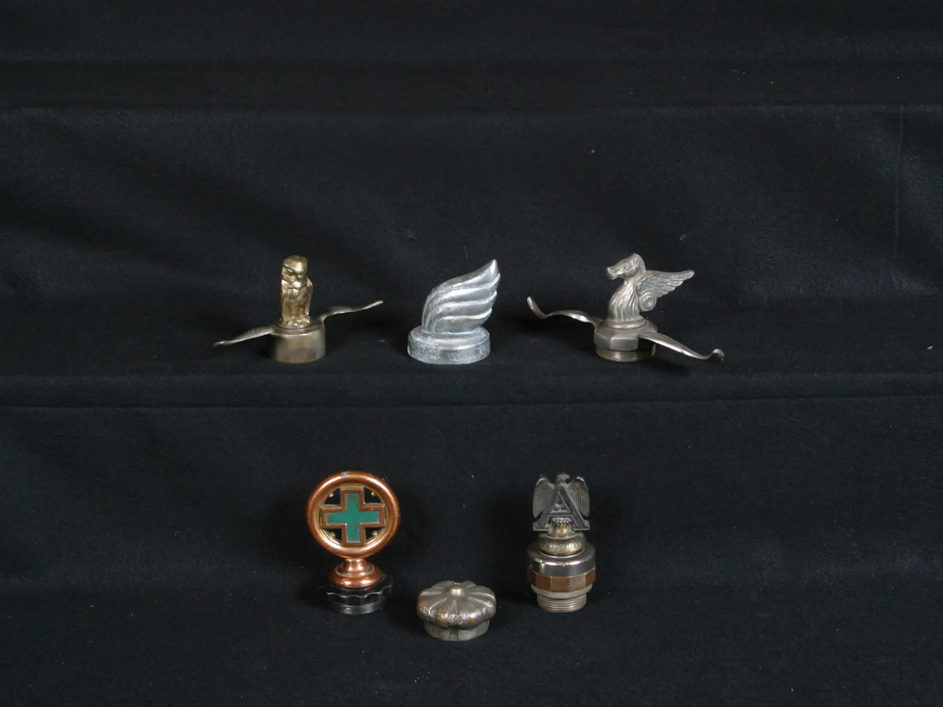 ASSORTED RADIATOR CAPS | Private Collection of Tom & Marlene Stackhouse ...