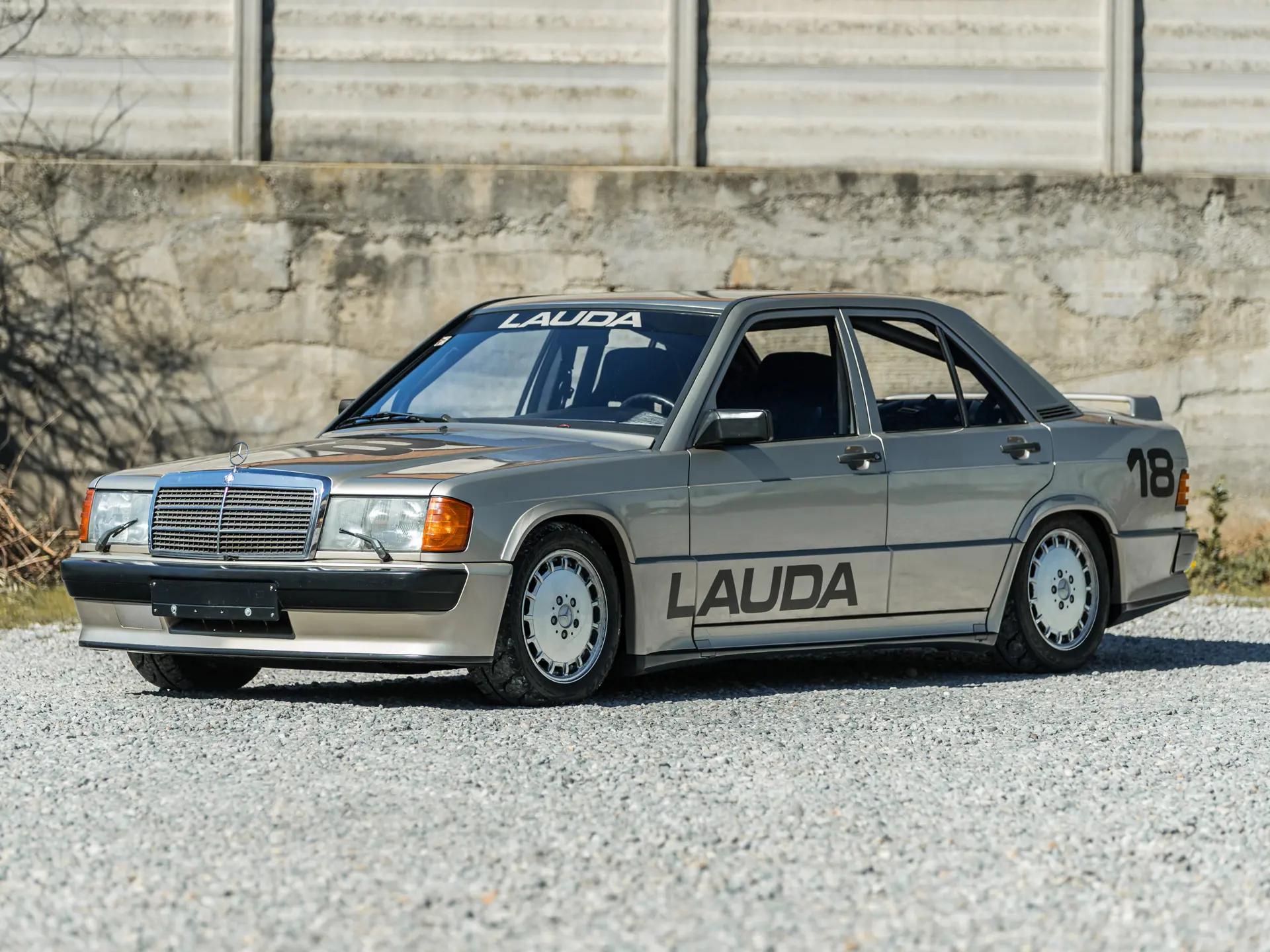 少し豊富な贈り物 'Nürburgring' 2.3-16 E 190 Mercedes-Benz 1984 | Moritz St. 乗用車
