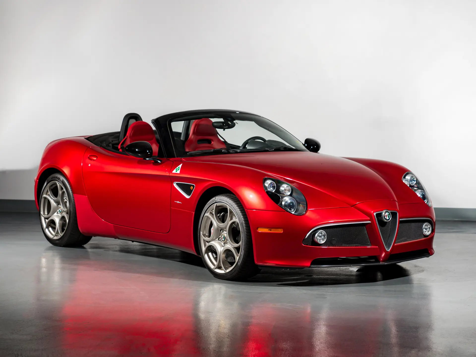 Alfa Romeo 8C Competizione Looksmart | eBay