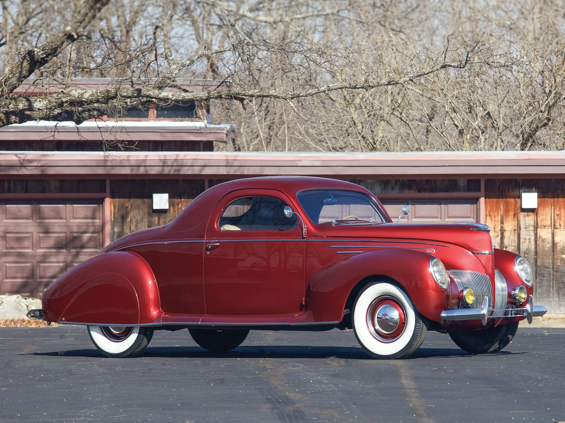 Lincoln Zephyr Red