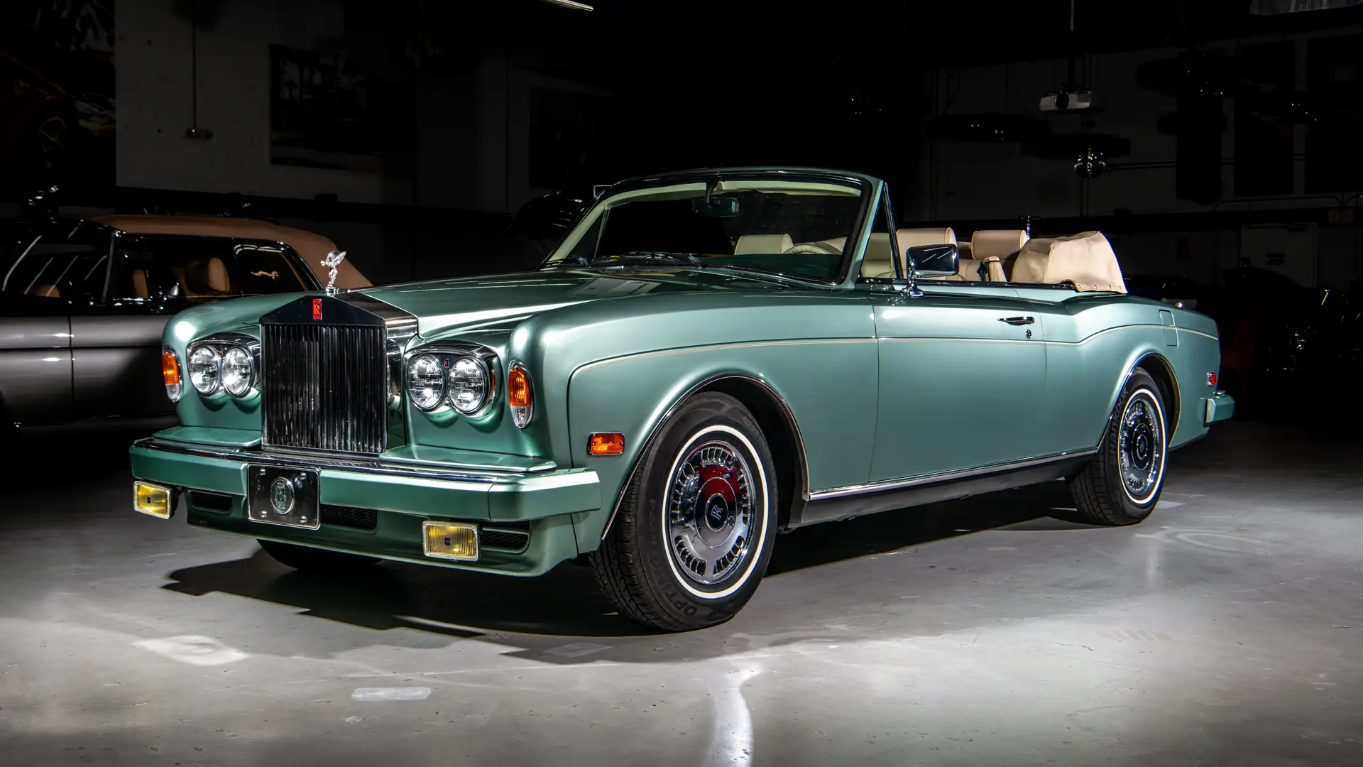 https://cdn.rmsothebys.com/7/b/a/5/c/b/7ba5cb086d70614771b408e90ca7077b6722f549.webp
