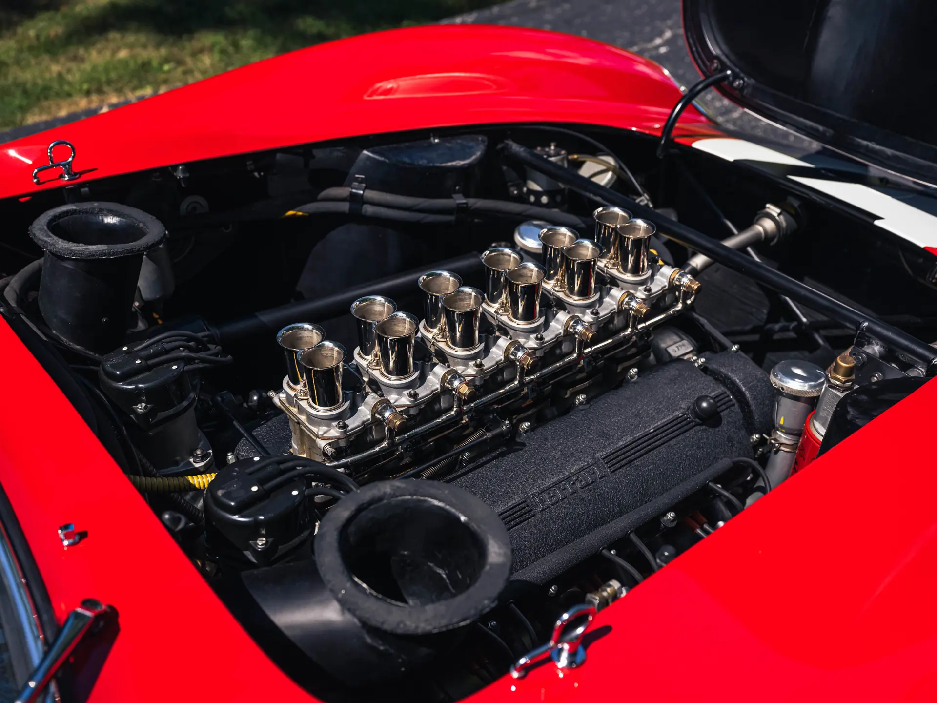 1962 Ferrari 330 LM / 250 GTO by Scaglietti - imagen 2