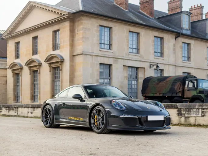 Porsche 911 R: market value and price history