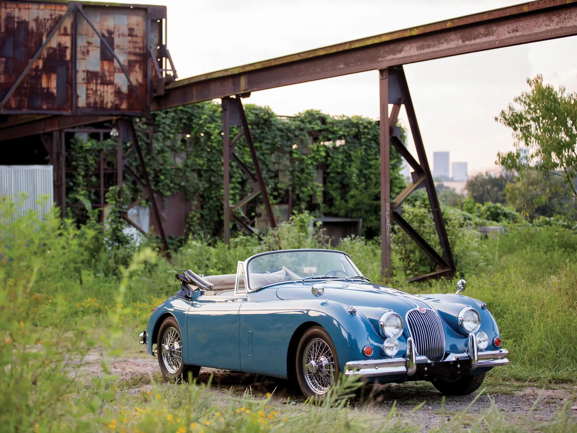 ヤマモト Bonhams Cars : 1960 Jaguar XK150 3.8-Litre Drophead Coupé