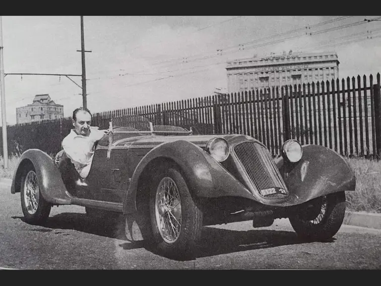 The earliest know photograph of 0312901 in Durban, South Africa still wearing its last Italian registration, c.1939