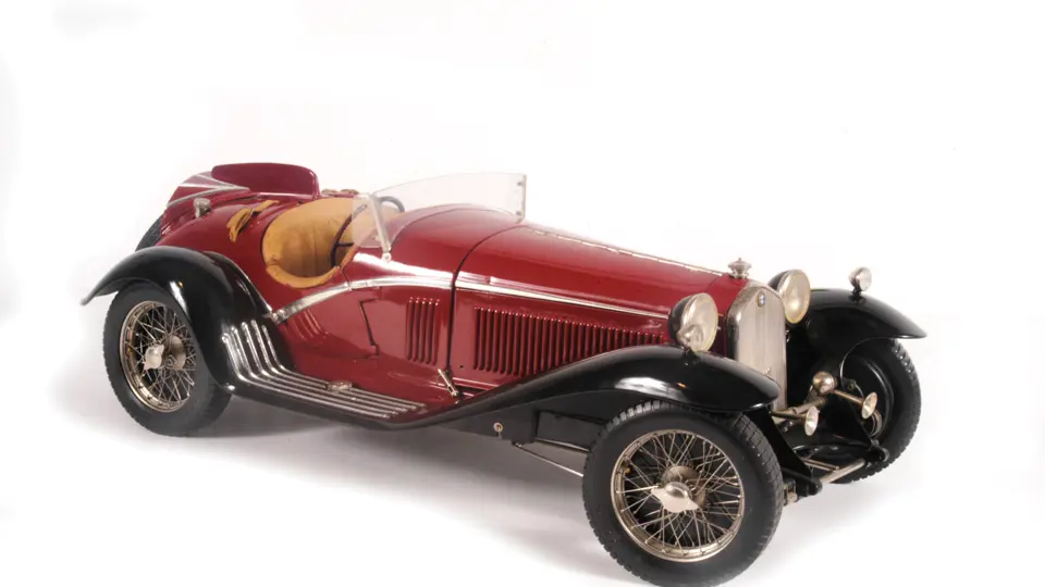 アルファロメオスパイダー ツーリング グランスポーツ 1932 1932 ALFA ROMEO SPIDER TOURING GRAN SPORT MODEL BY POCHER