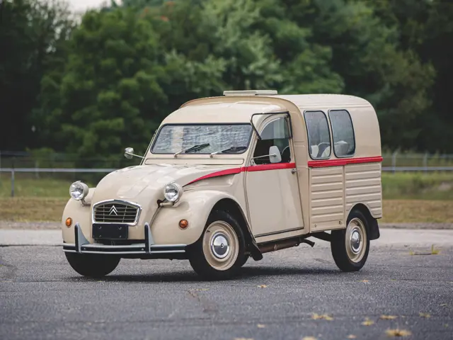 CITROEN　２CV　1966　ミシュラン仕様　箱あり CITROEN 2CV 1966 ミシュラン仕様 箱あり