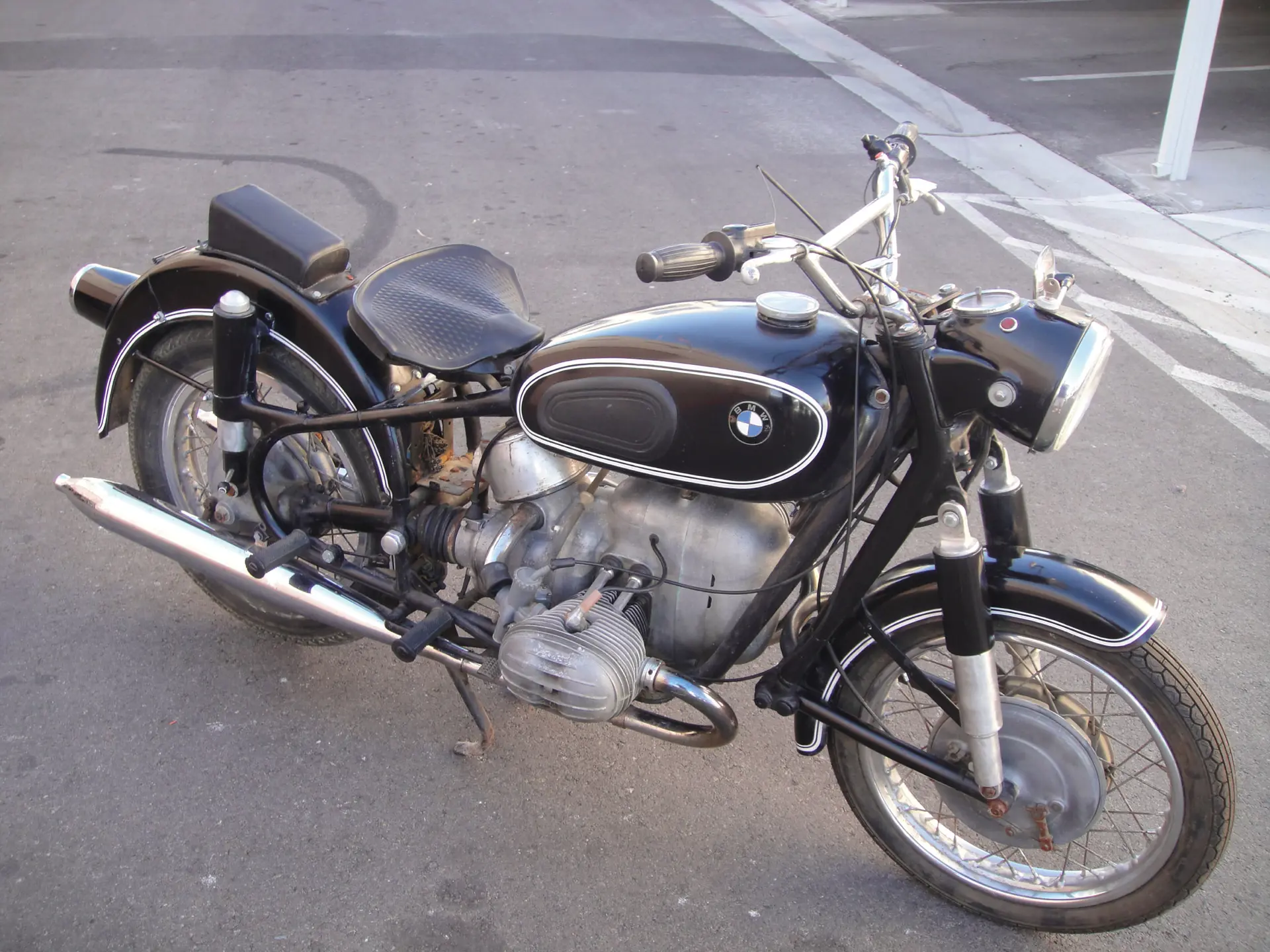 1968 BMW R5-US | Las Vegas Premier Motorcycle Auction | RM Sotheby's