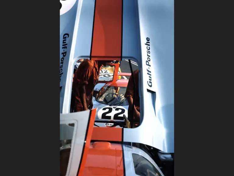 Mike Hailwood/David Hobbs, Porsche 917 K, #22, 24 Hours of Le Mans, 1970.