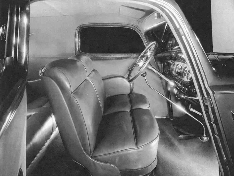 Wonderful Packard factory turntable images of 1106-4 following its 1935 restyling.